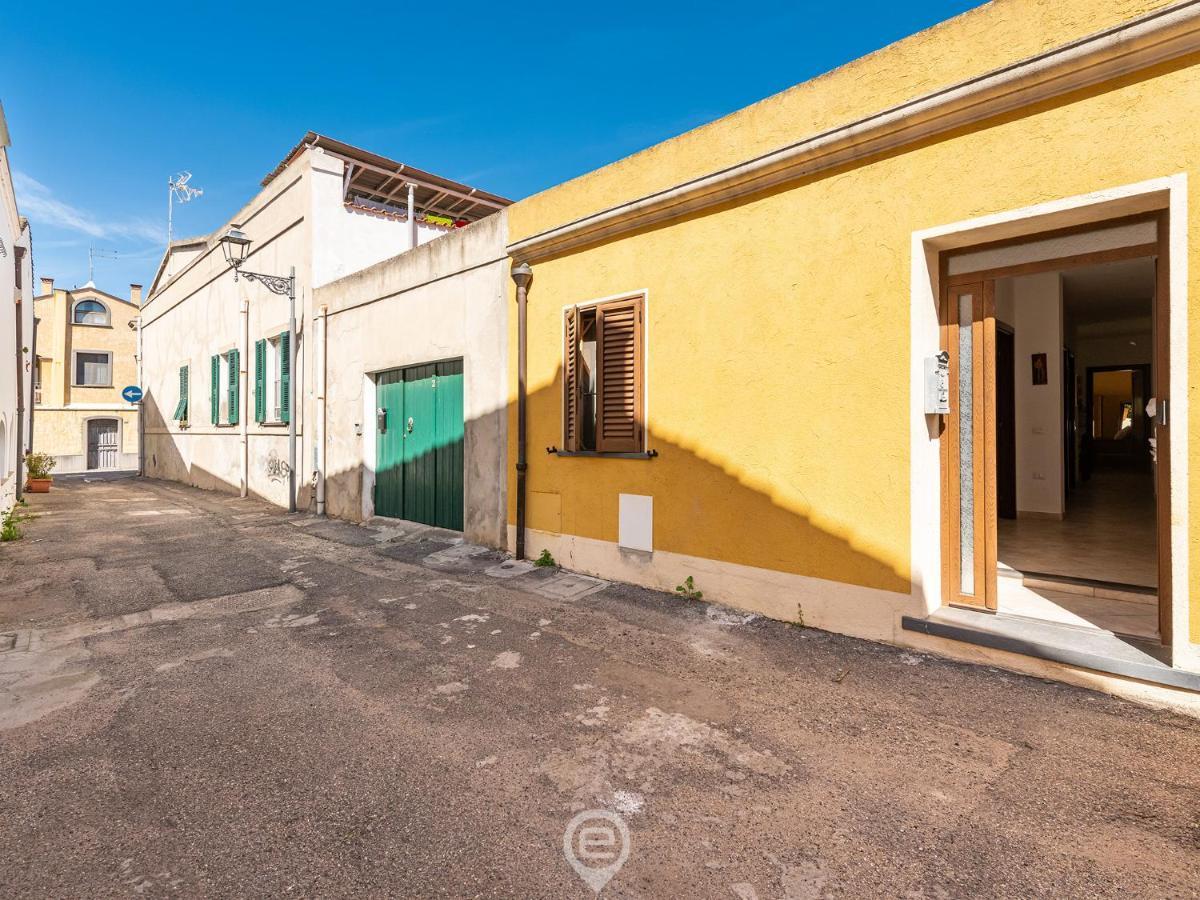 Lidia'S House Oristano Exterior foto